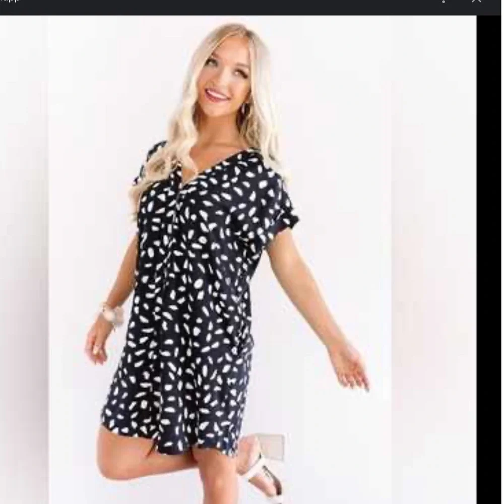 Abstract Dalmatian Print‎ Dress V-Neck Short Sleeve Casual Mini Dress